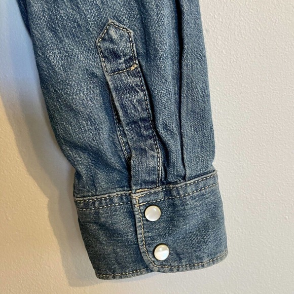 Chaps Size Large Denim Pearl Snap Button Front Shirt Women Pockets Western - Picture 4 of 8